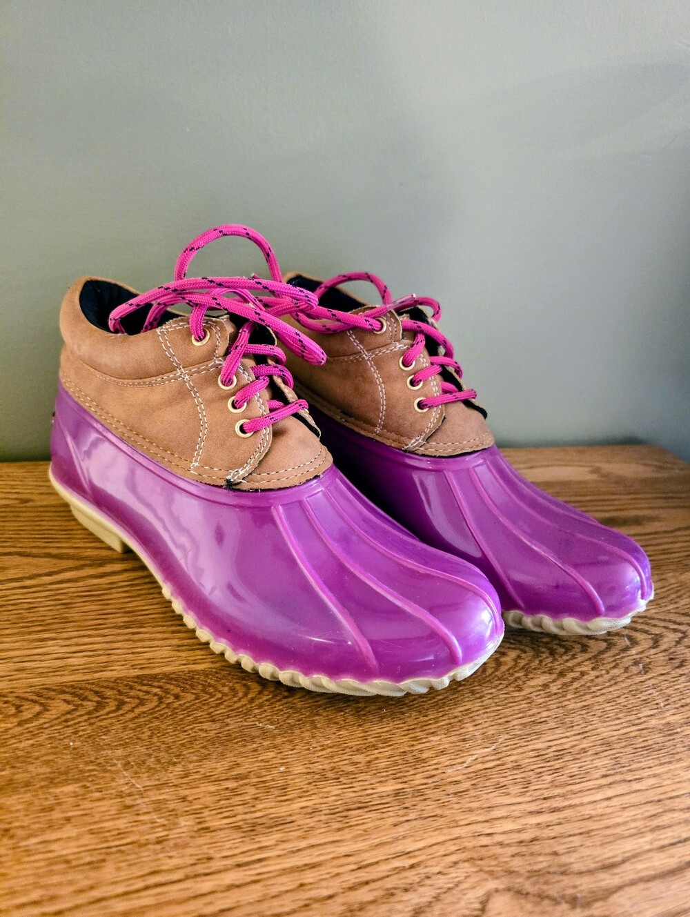 Tommy Hilfiger Waterproof Pink Tan Ankle Rain Boots Lace Up Women's Size 7